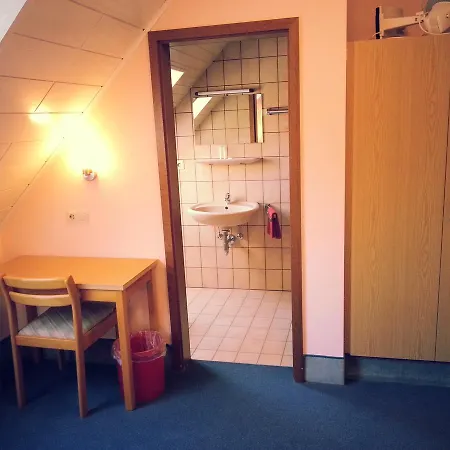 Zip Hotel 3*